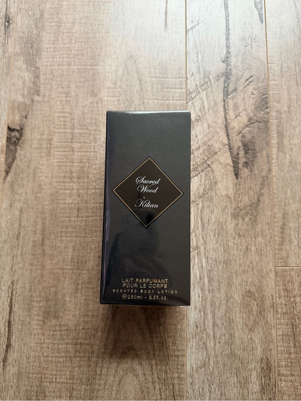 Kilian Sacred Wood Body Lotion